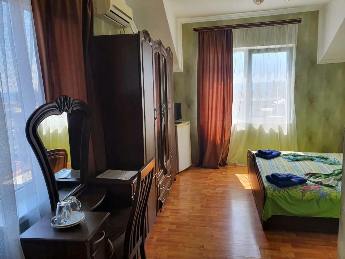 Ахра Otel Gagra Dış mekan fotoğraf
